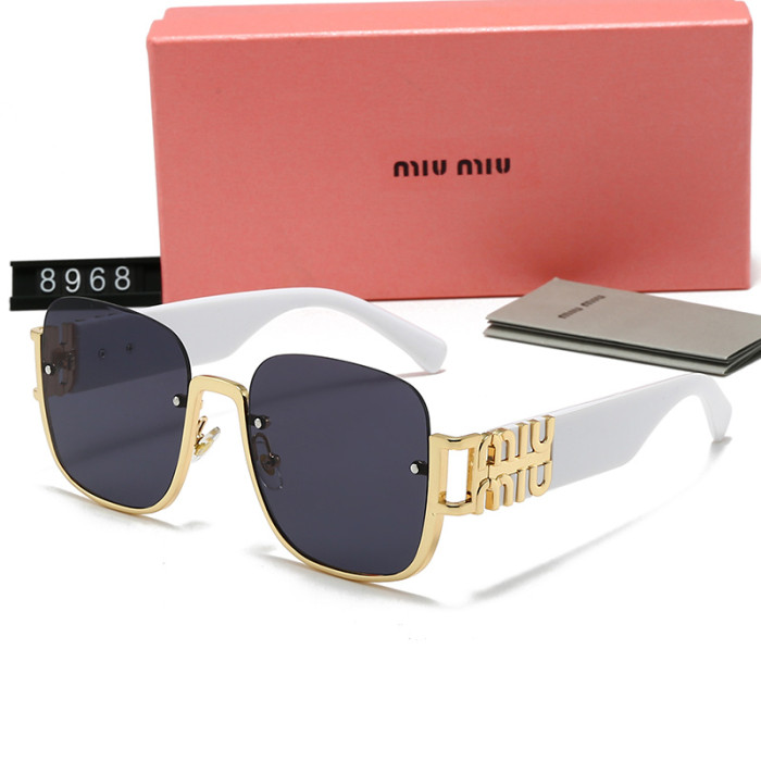 Blue light blocking sunglasses with the box and case ,G25-1643-1647