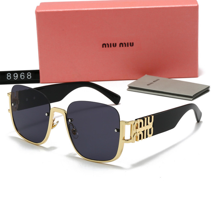 Blue light blocking sunglasses with the box and case ,G25-1643-1647