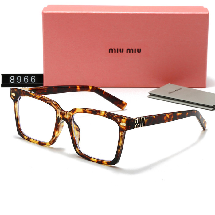 Blue light blocking sunglasses with the box and case ,G25-1648-1655