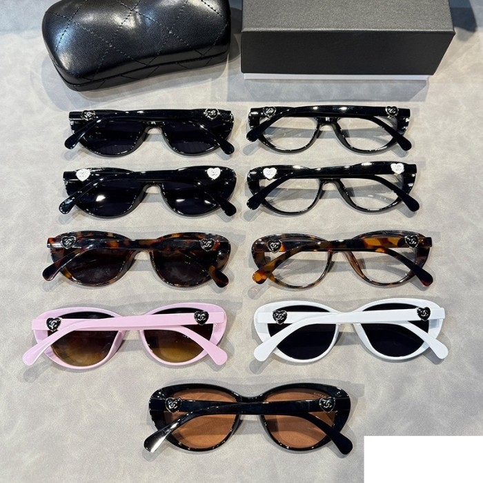 Blue light blocking sunglasses with the box and case ,G25-1554-1562