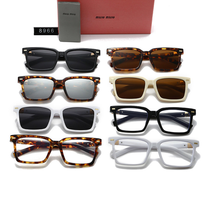 Blue light blocking sunglasses with the box and case ,G25-1648-1655
