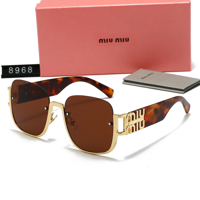 Blue light blocking sunglasses with the box and case ,G25-1643-1647