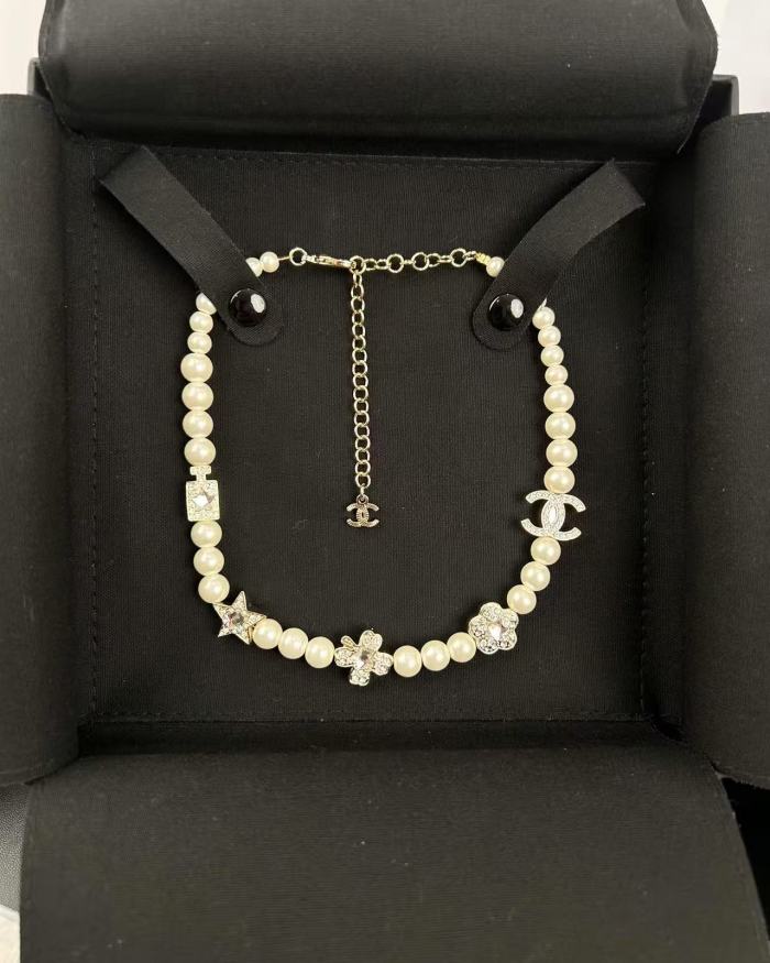 Necklace jewelry ,with box,  J25-82