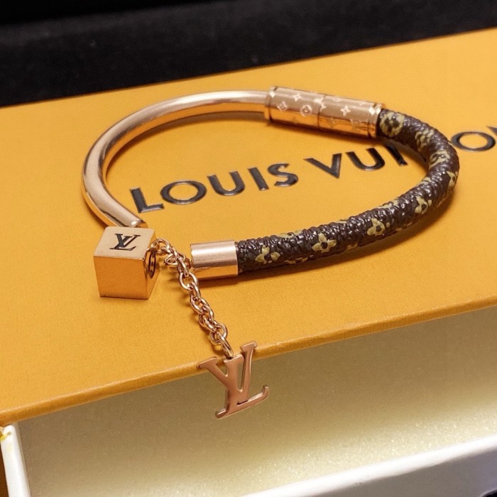 Bracelet bangle jewelry ,with box,  J25-80