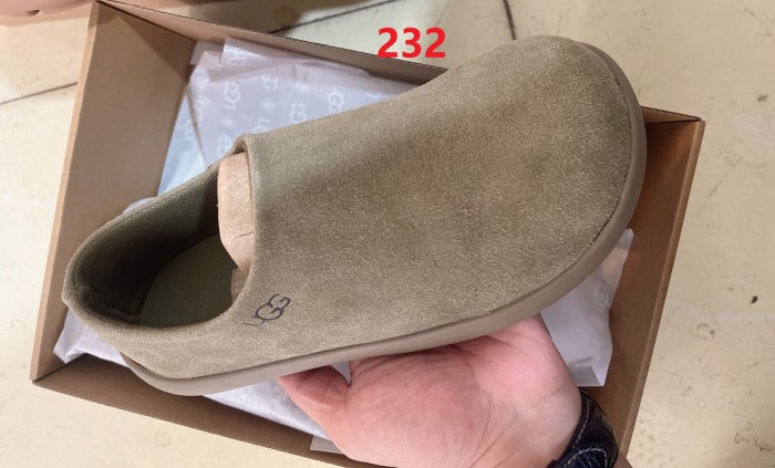 Women flat shoes,  with box, size 35-41, SS50-232