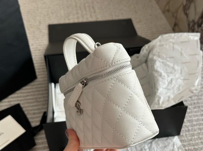 Split leather bag ,4A , size 19cm,no box,  B88-185