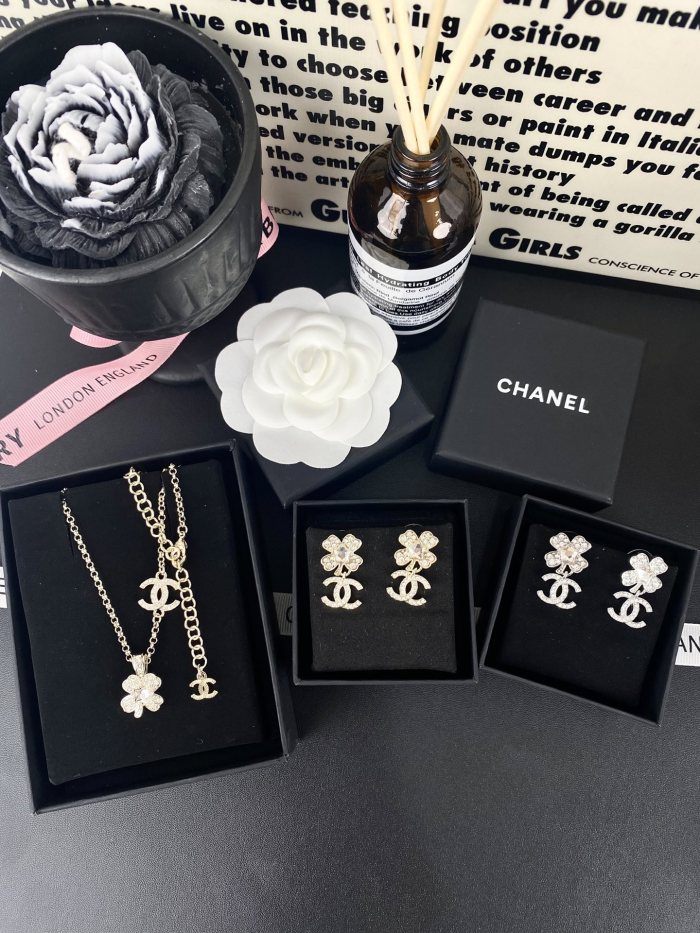 Necklace earring jewelry ,with box,  J25-115-117