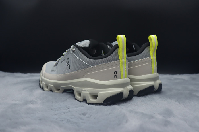 New all-weather lightweight comfortable cushioned casual sports shoes Hiking shoes for women men,with box,size 36-45,SS60-437