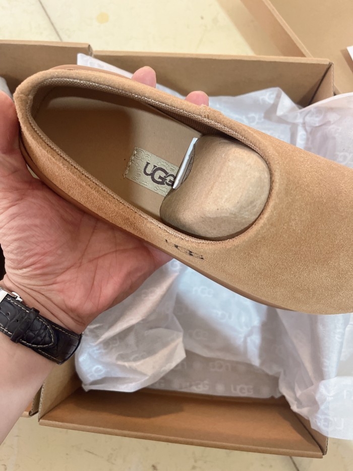 Women flat shoes,  with box, size 35-41, SS50-231