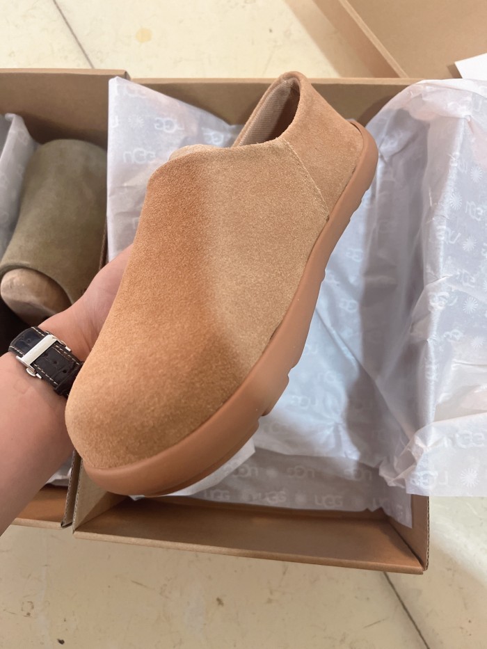 Women flat shoes,  with box, size 35-41, SS50-231