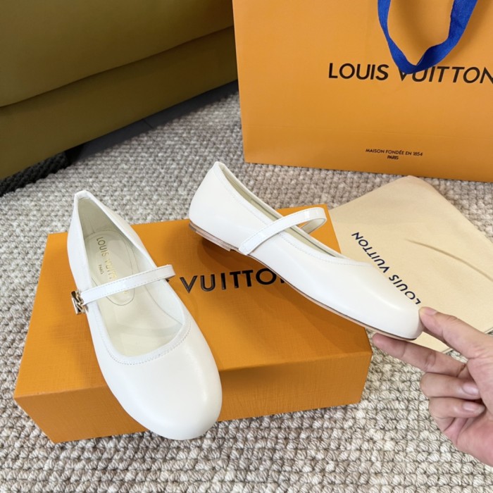 Women flat shoes,  size 34-42, SS50-218