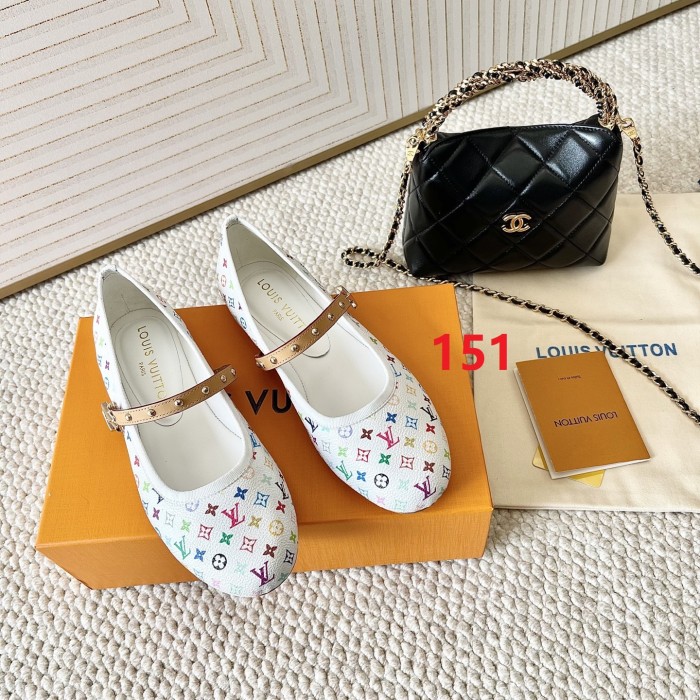 Women flat shoes,  size 34-42, SS50-150-151