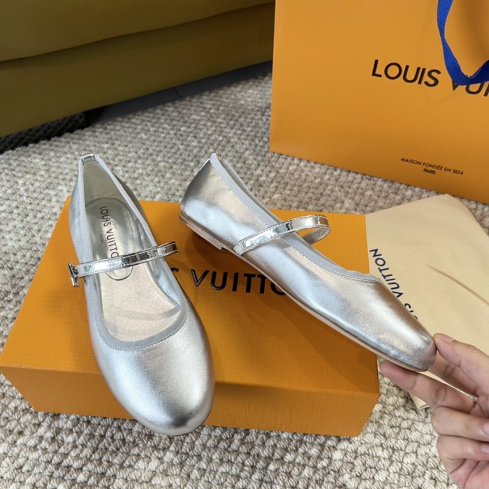 Women flat shoes,  size 34-42, SS50-220
