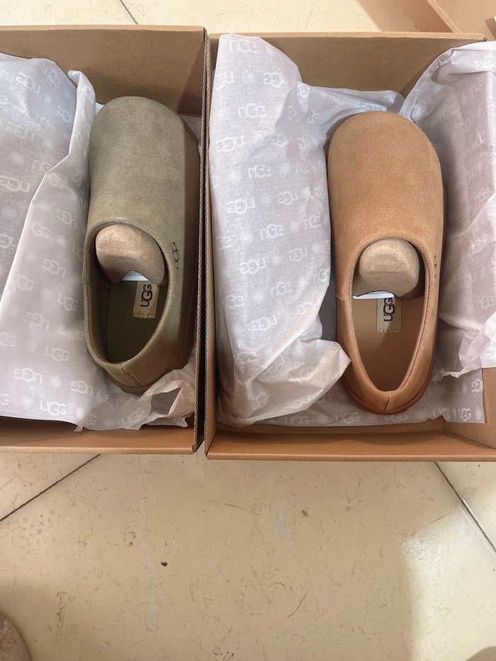 Women flat shoes,  with box, size 35-41, SS50-232