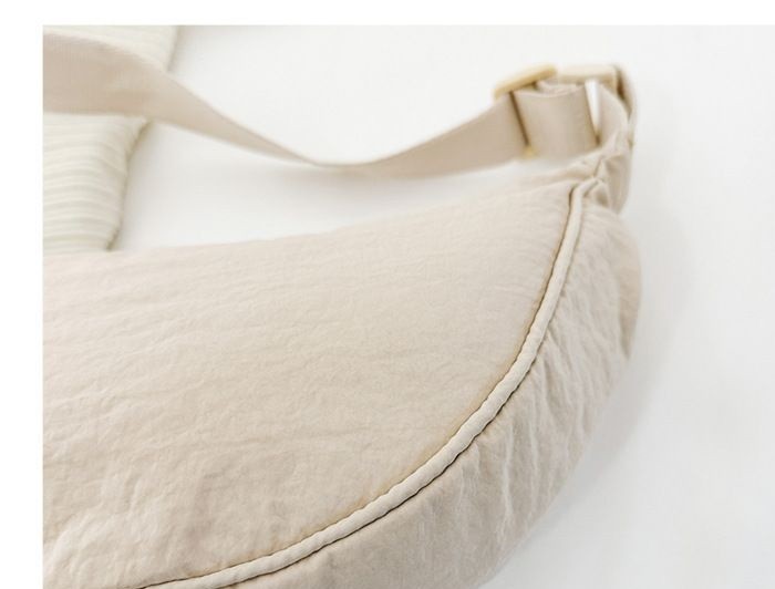 Waist bag, sports yoga bag, crossbody bag, velvet material. size: 33*17cm, shoulder strap length: 115cm.B15-38-45