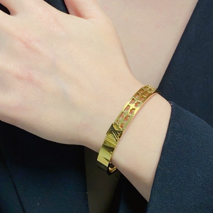 Bracelet bangle jewelry ,with box,  J25-139