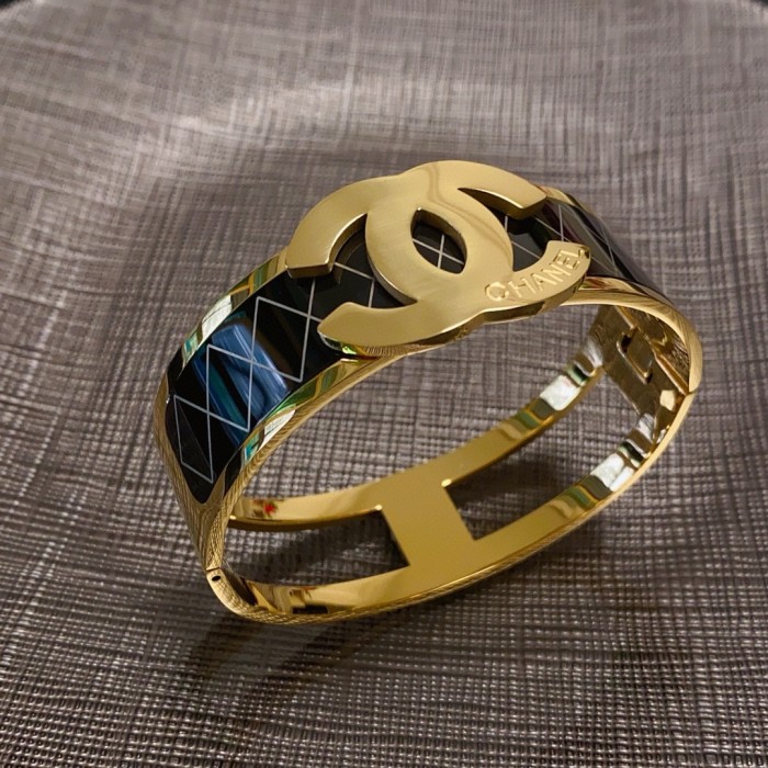 Bracelet bangle jewelry ,with box,  J25-138