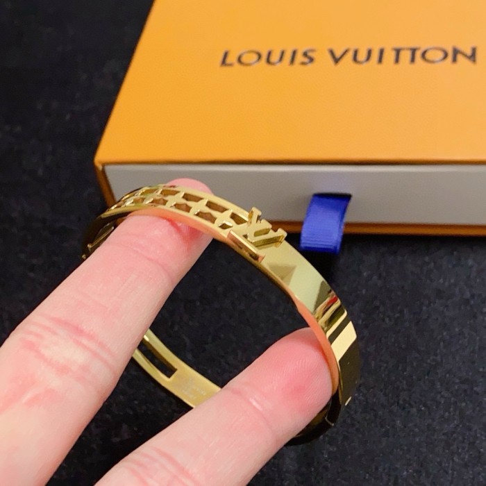 Bracelet bangle jewelry ,with box,  J25-139