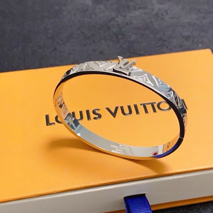 Bracelet bangle jewelry ,with box,  J25-136-137