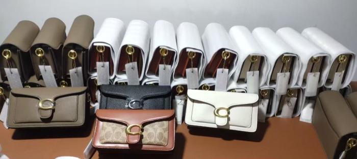 Split eather bag ,4A ,size 26*15*8cm,no box,  B68-136-137