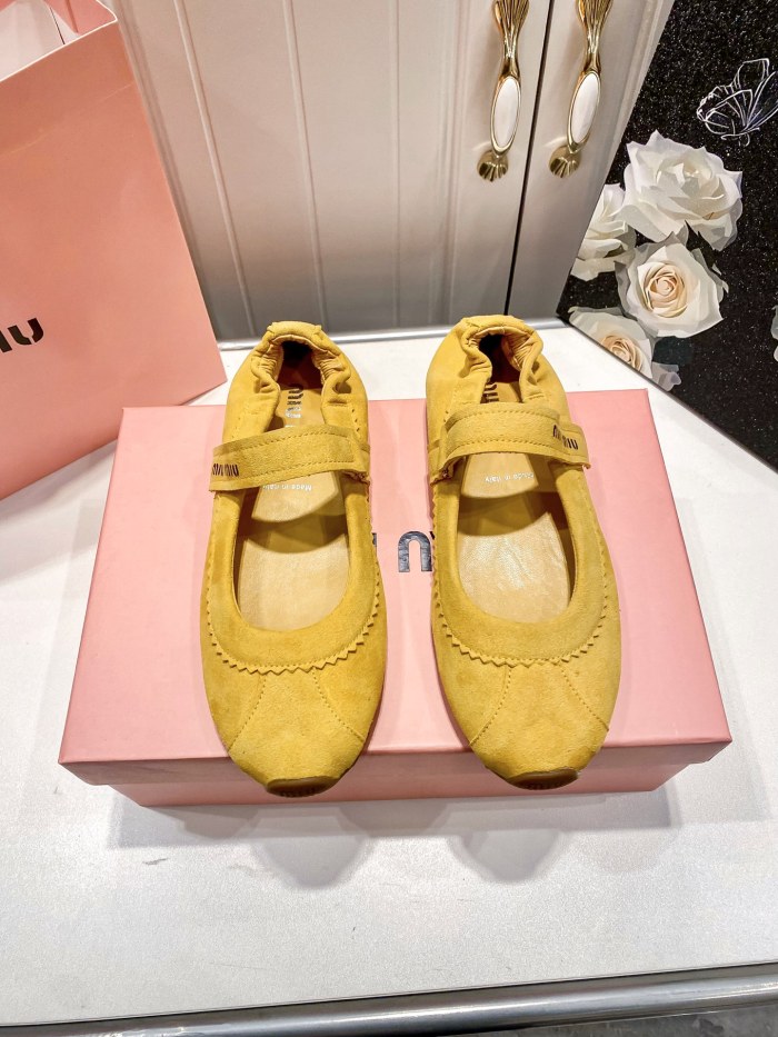 Women flat shoes,size 35-40, SS60-3041-3043