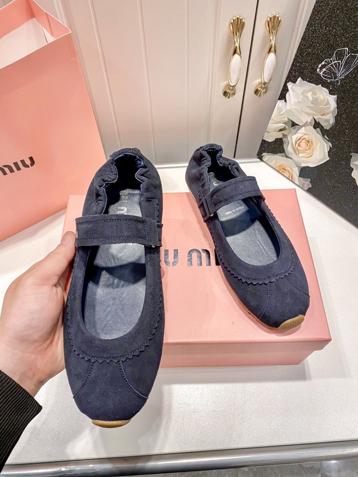 Women flat shoes,size 35-40, SS60-3041-3043
