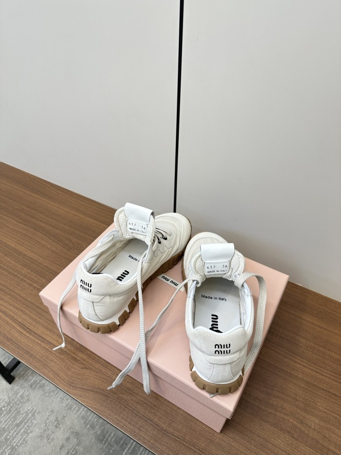 Women flat sneaker shoes,size 35-41, SS60-3081