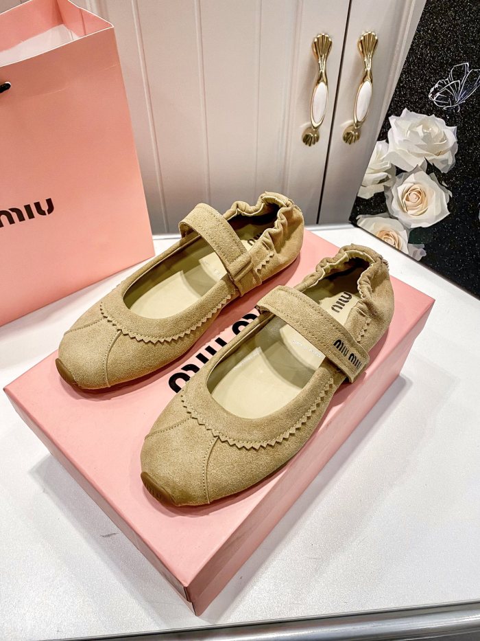 Women flat shoes,size 35-40, SS60-3041-3043