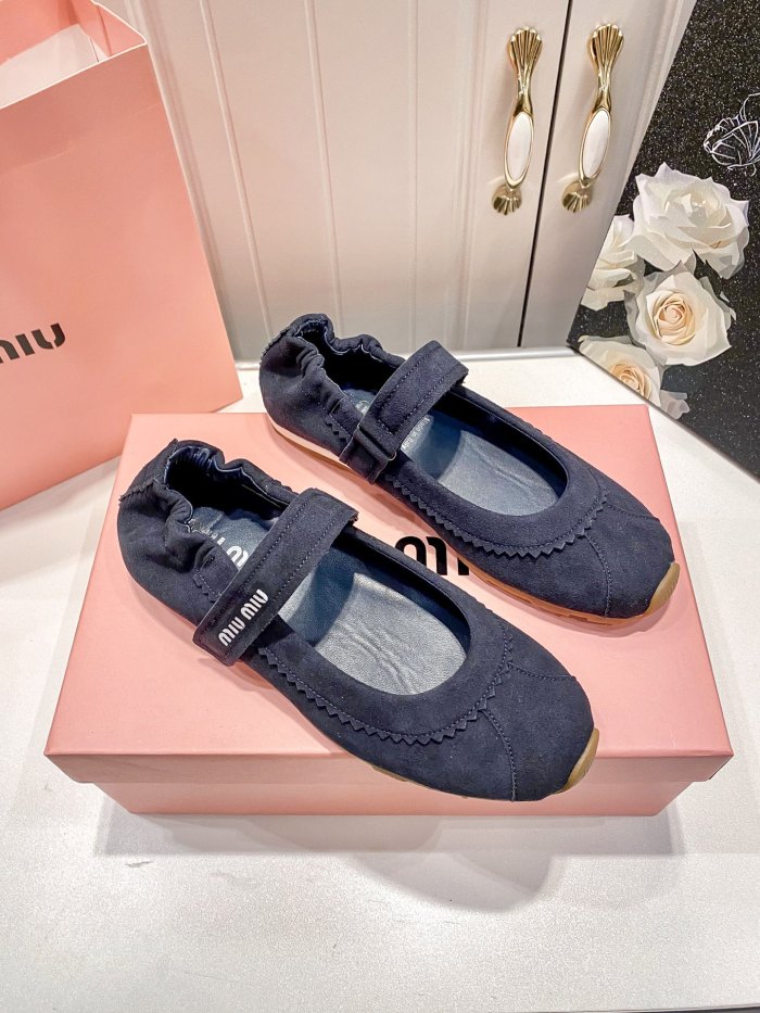 Women flat shoes,size 35-40, SS60-3041-3043