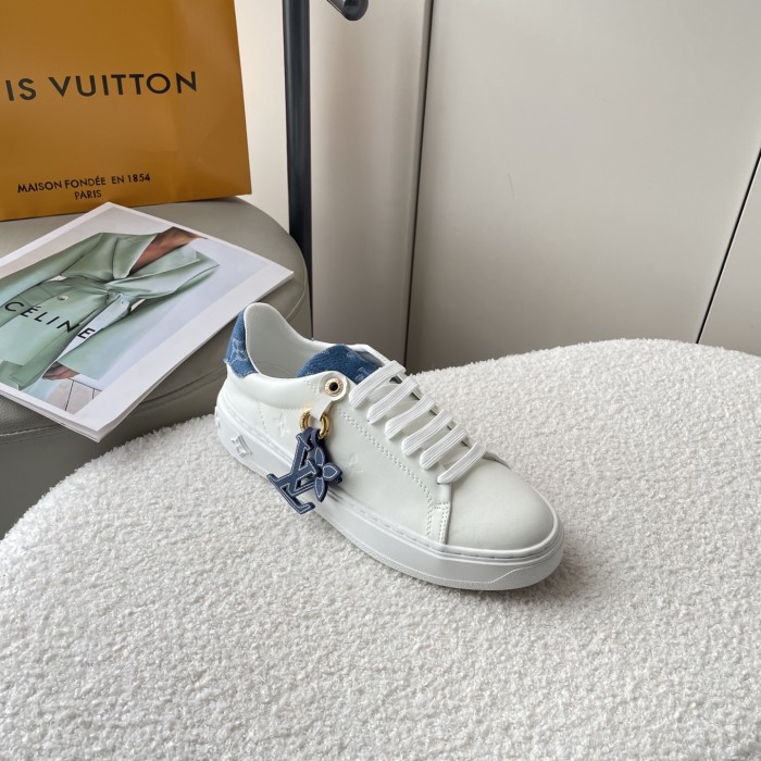Women flat shoes,size 35-42, SS60-3118