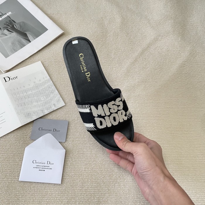 Women flat slippers shoes,size 35-42, SS60-3170