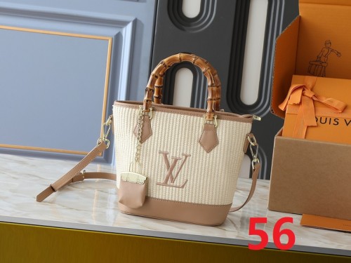Split leather straw woven bag ,4A ,size 20x20.5x11cm,no box,  B80-56-63
