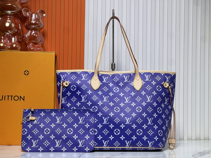 Split leather bag ,4A ,size 32x29x17cm,no box,  B80-77-85