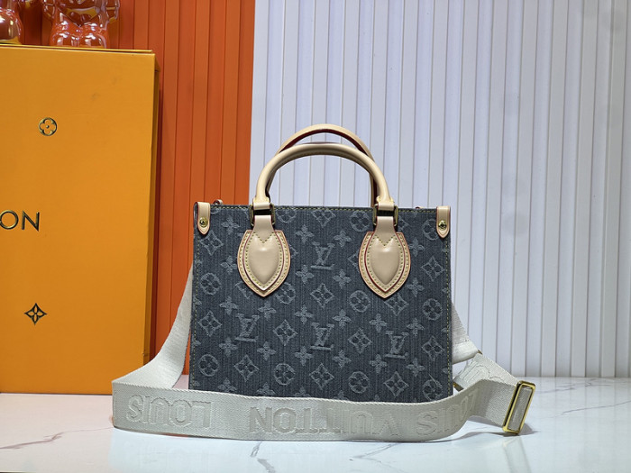 Split leather canvas bag ,4A ,size 25x19x11.5cm,no box,  B80-94