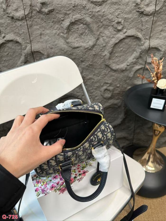 Split leather canvas bag ,4A ,no box,  B80-70-71