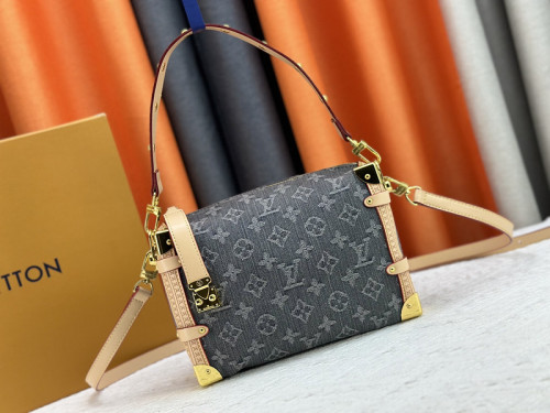 Split leather denim bag ,4A ,size 21x14x6cm,no box,  B80-106