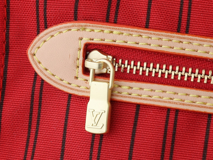 Split leather bag ,4A ,size 31x28x14cm,no box,  B80-118-123