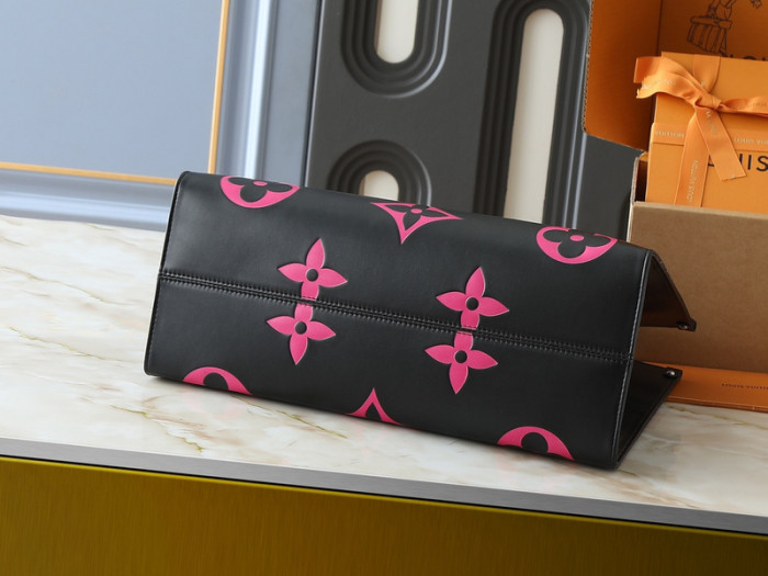Split leather bag ,4A ,size 41x34x19cm,no box,  B80-139