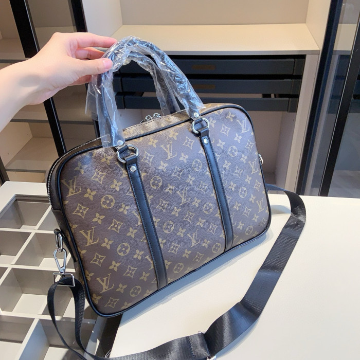 Split leather bag ,4A ,no box,  B75-281