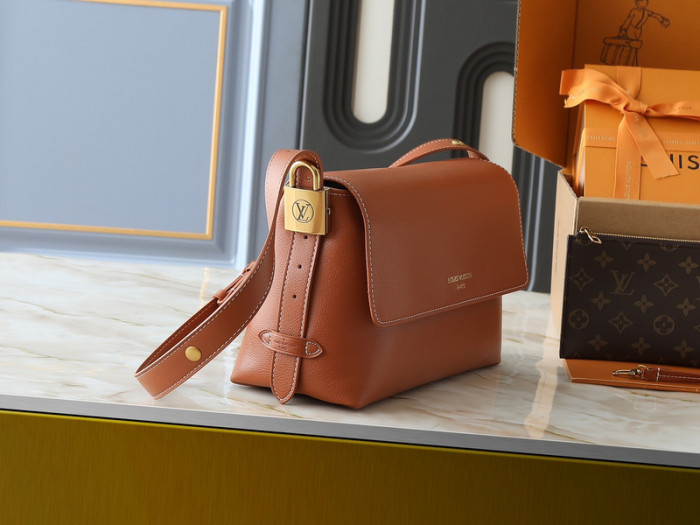 Split leather bag ,4A ,size 30x18x12cm,no box,  B80-137-138