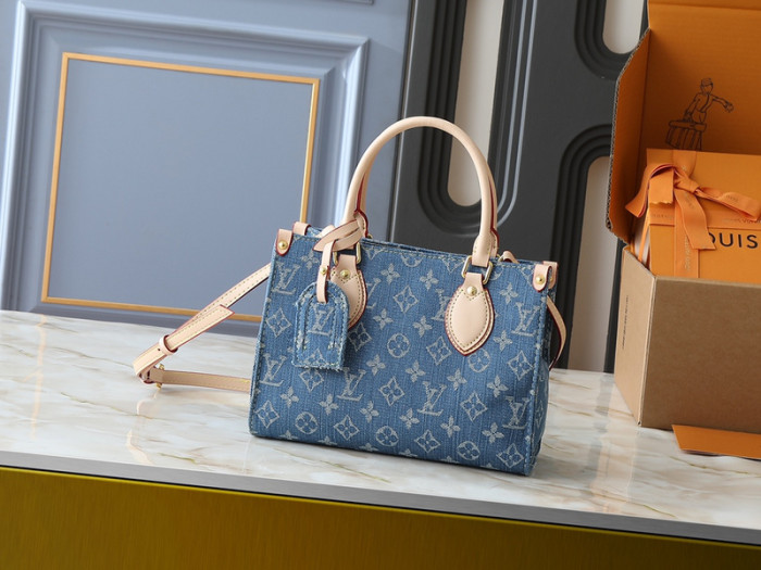 Split leather denim bag ,4A ,size 25x19x11.5cm,no box,  B75-292