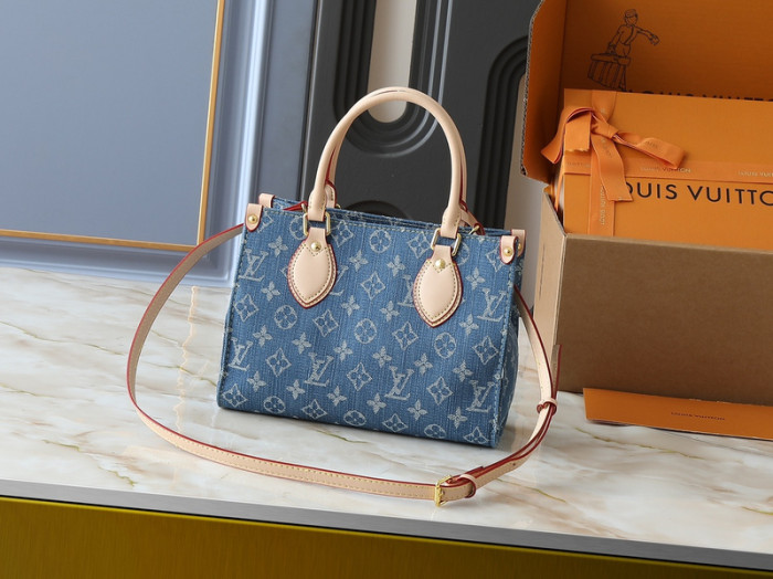 Split leather denim bag ,4A ,size 25x19x11.5cm,no box,  B75-292