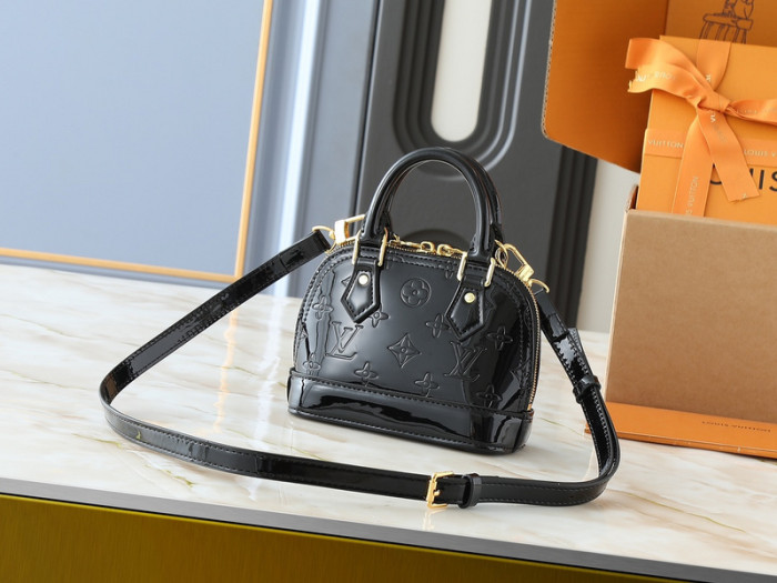 Split leather bag ,4A ,size 18x12x8cm/25x19x11cm,no box,  B75-329-338