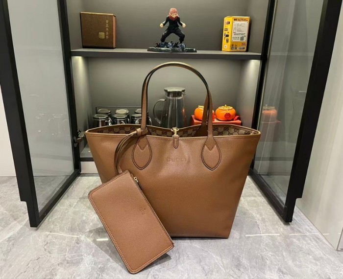 Split leather bag ,4A ,size 30x27x23cm,no box,  B88-206-211