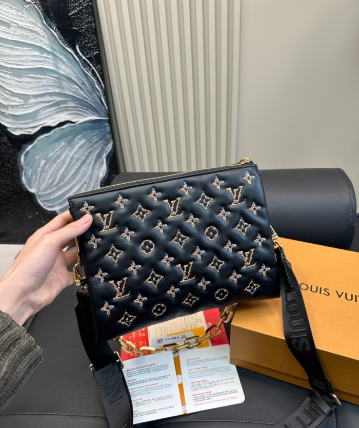 Split leather bag ,4A ,size 27x20cm,no box,  B88-243-252