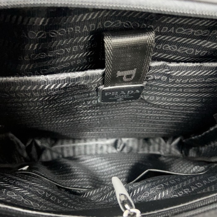 Nylon bag ,4A ,size 42x32cm,no box,  B88-256-257