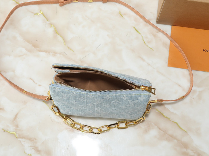 Split leather bag ,4A ,size 21x16x7cm,no box,  B75-310-325