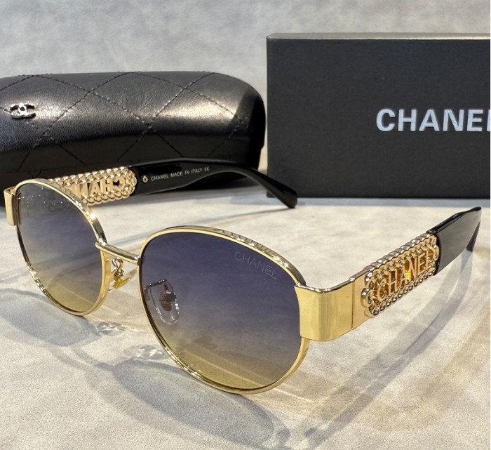 Blue light blocking sunglasses with the box and case ,G25-1717-1722