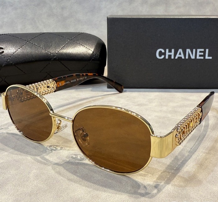 Blue light blocking sunglasses with the box and case ,G25-1717-1722