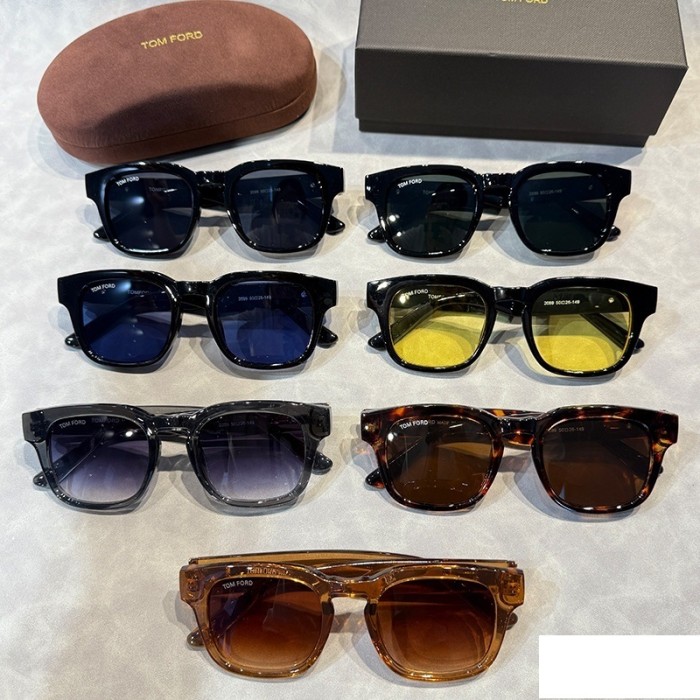 Blue light blocking sunglasses with the box and case ,G25-1723-1729